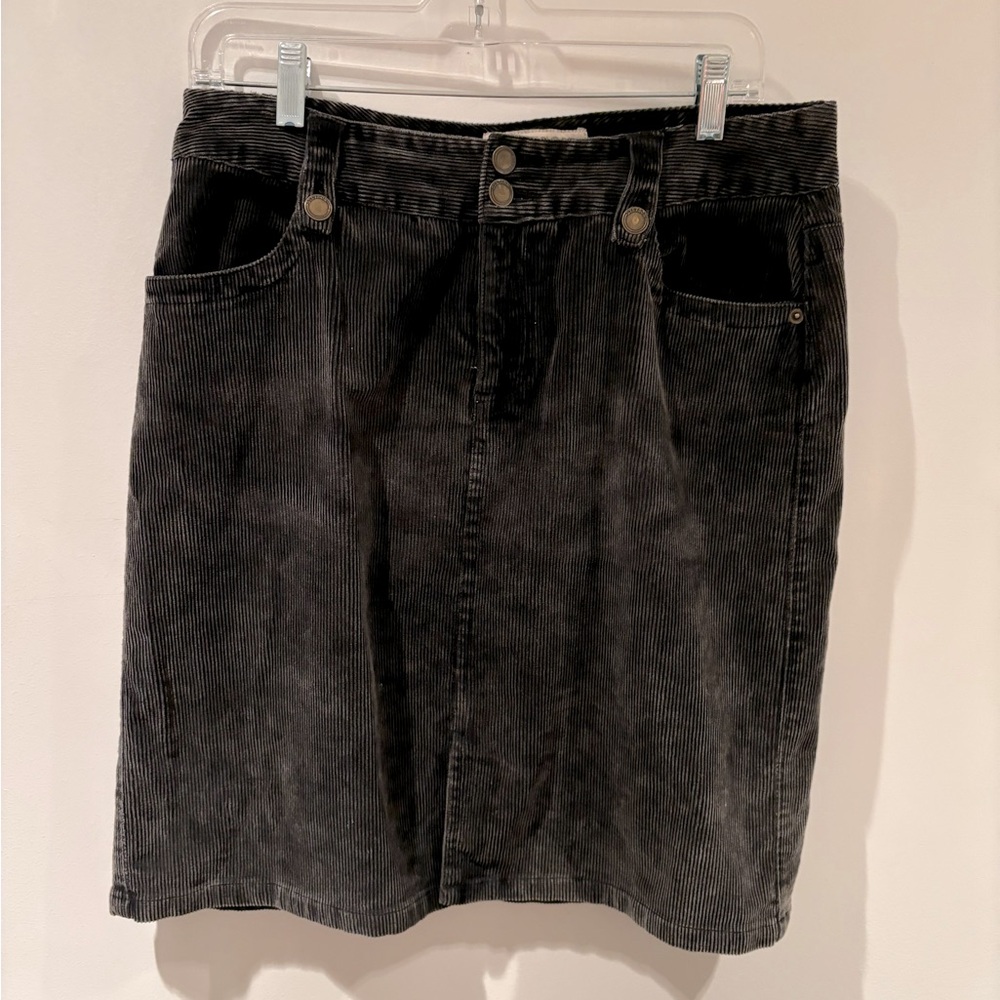 STETSON Size Medium Corduroy Skirt
